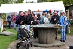 Haulerwijk beleeft top 5 mei viering
