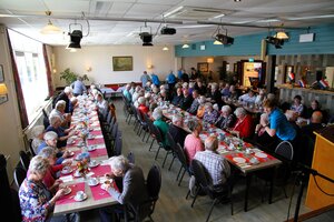 Haulerwijk beleeft top 5 mei viering