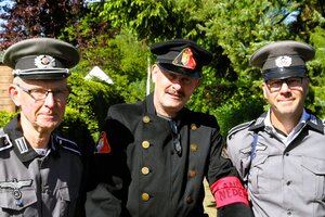Haulerwijk beleeft top 5 mei viering