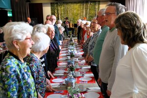 Haulerwijk beleeft top 5 mei viering