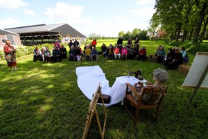 Haulerwijk beleeft top 5 mei viering