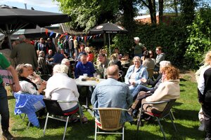 Haulerwijk beleeft top 5 mei viering